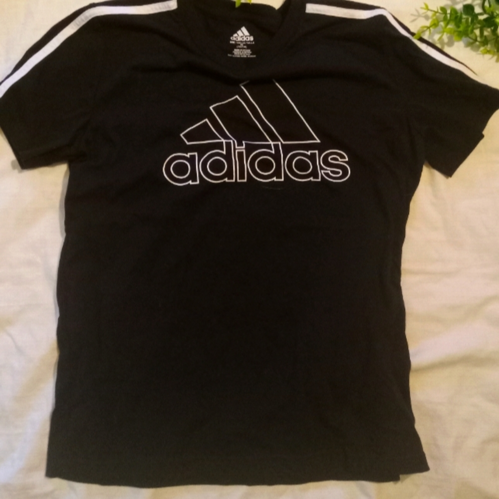 Boys addidas t